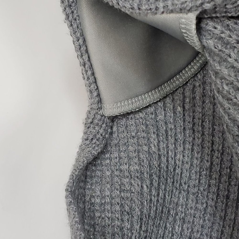 Bishop + Young Womens sweater sz L Max Shoulder Pad Gray NWT - Picture 8 of 10